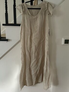 NWOT Natural Linen Maxi Dress - flutter sleeve Scoop Neck